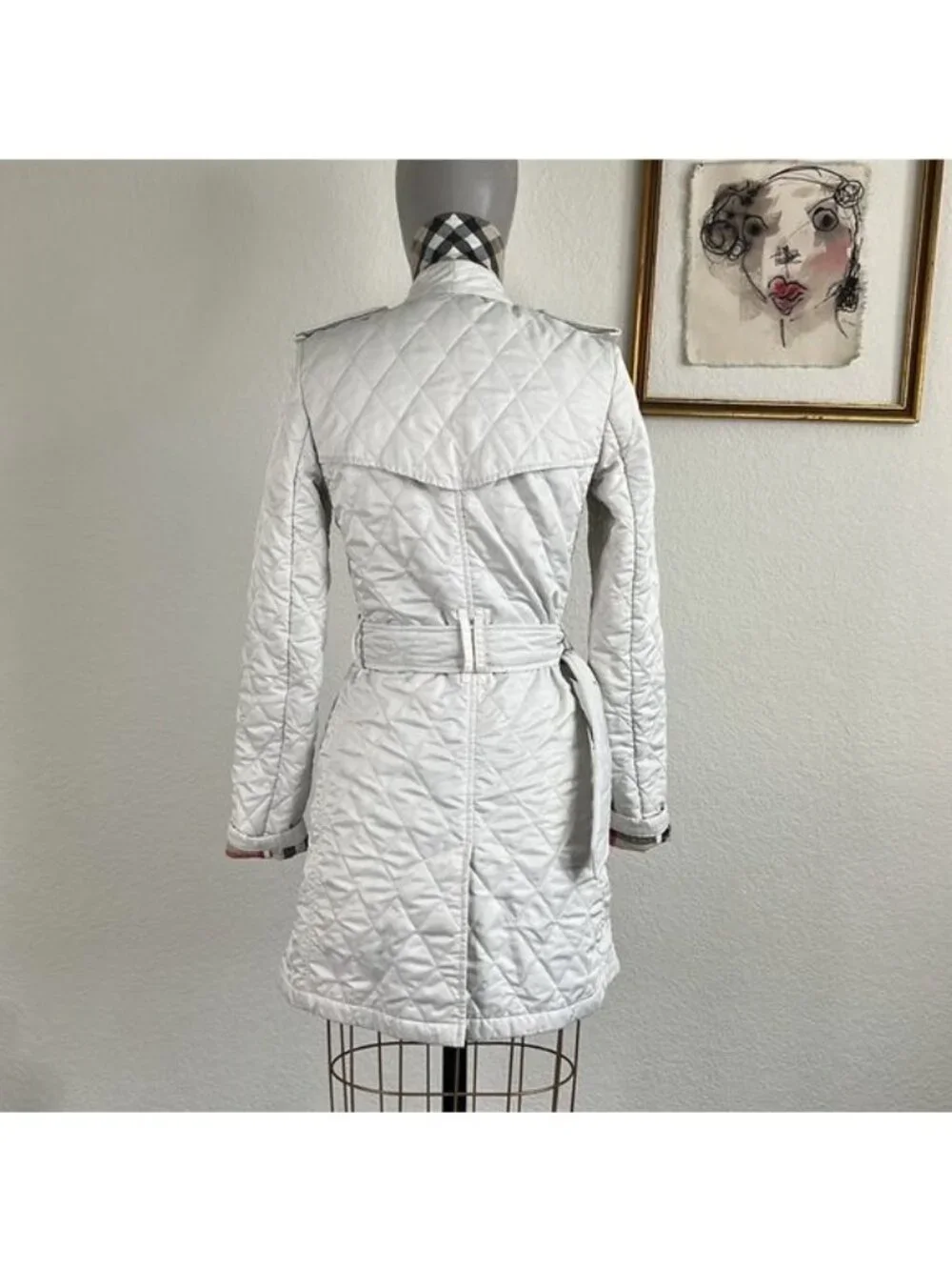 Burberry White Quilted Trench Coat Belted Jacket - Picture 7 of 16